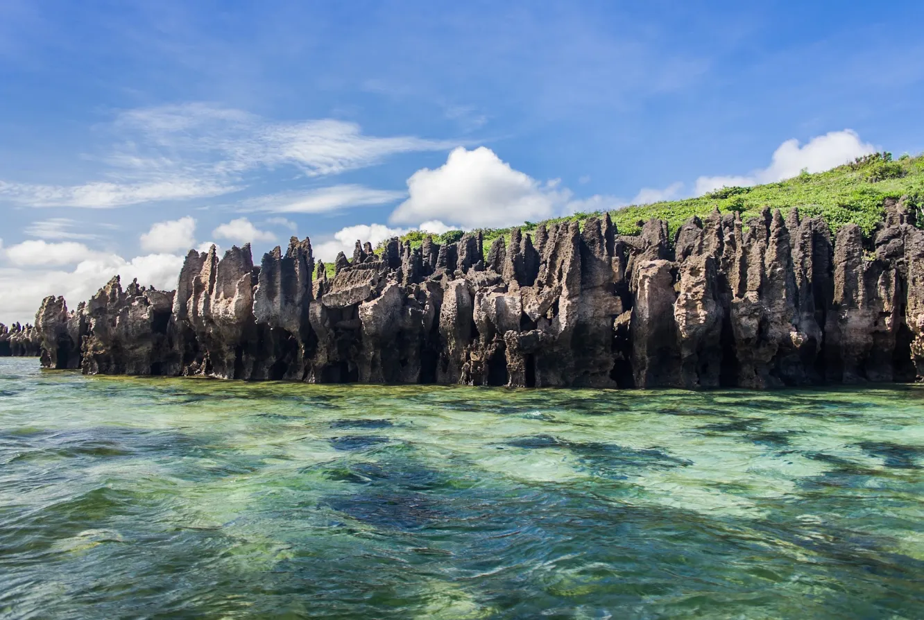 Bivouac sur l'île Iranja