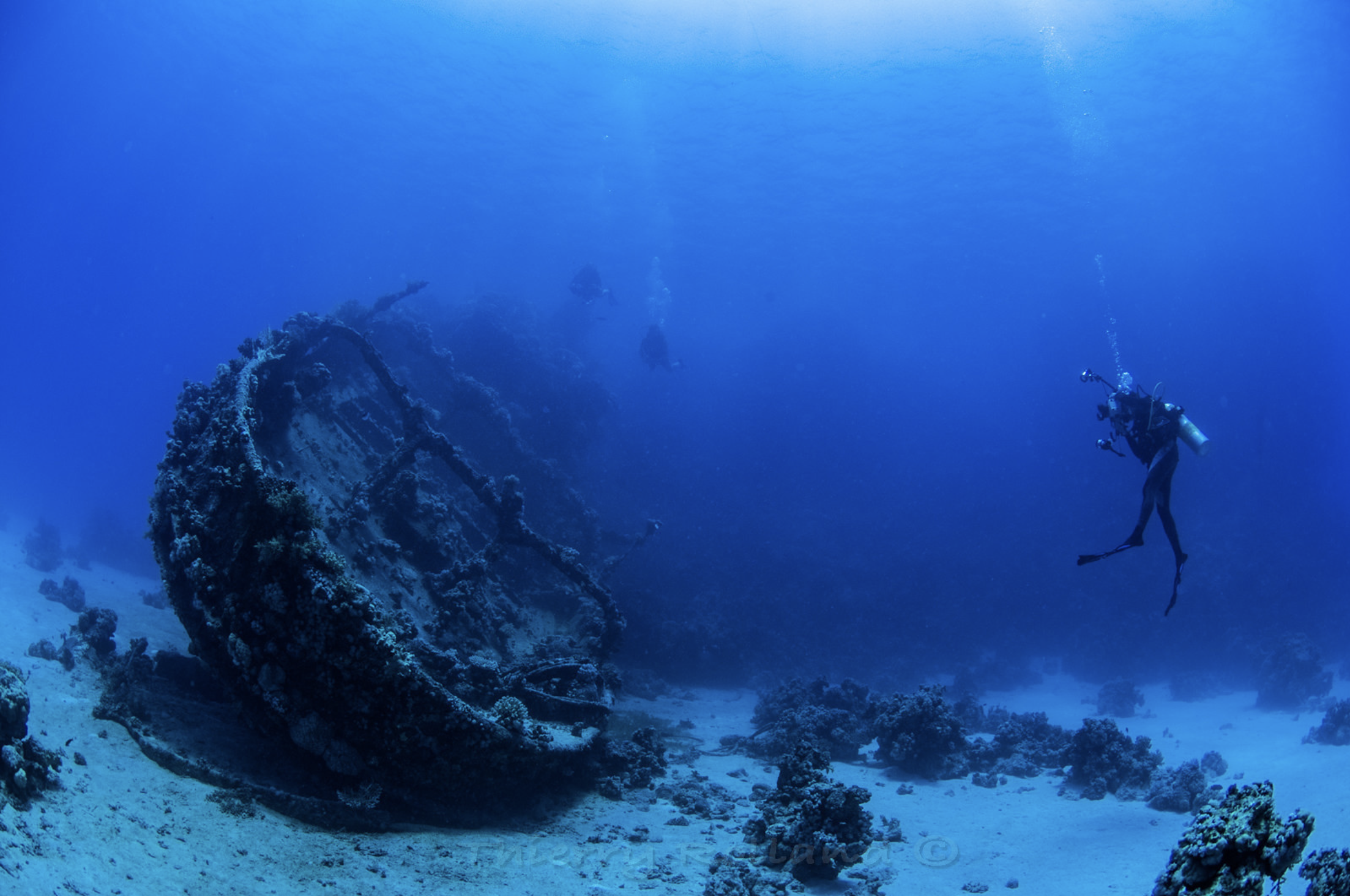 Une journée de plus sur les Fury Shoals